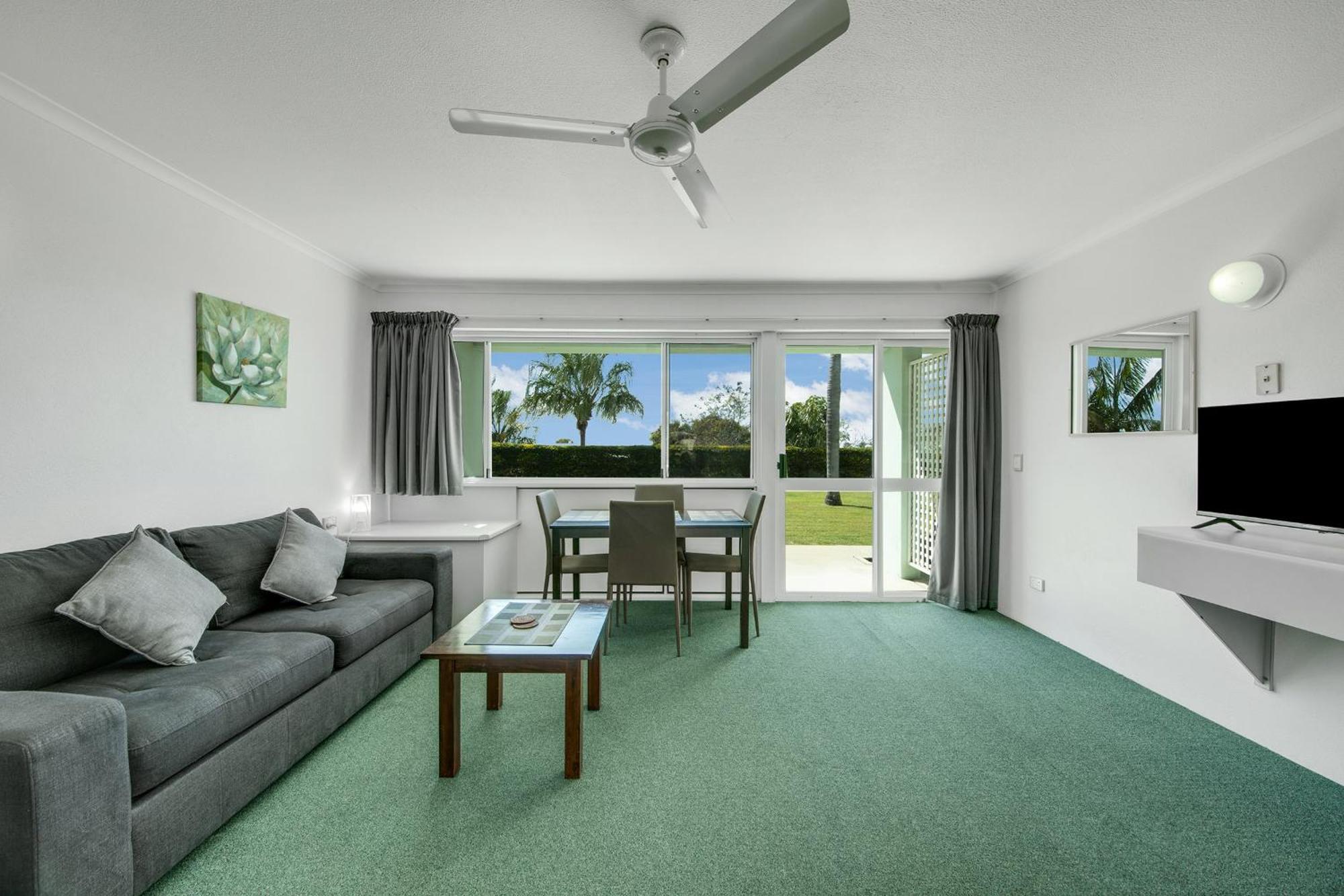 Reef Adventureland Motor Inn Tannum Sands Eksteriør billede