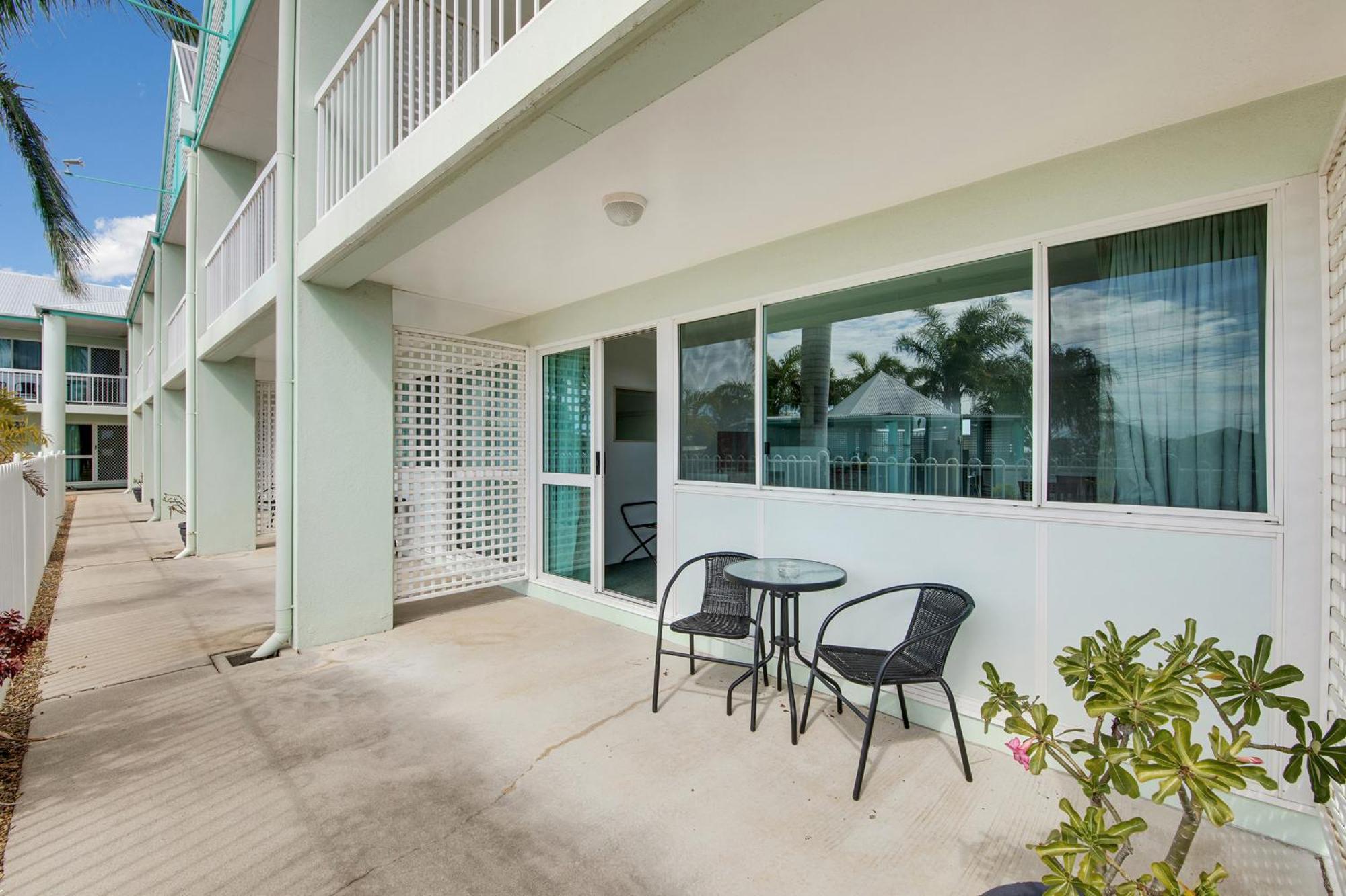 Reef Adventureland Motor Inn Tannum Sands Eksteriør billede