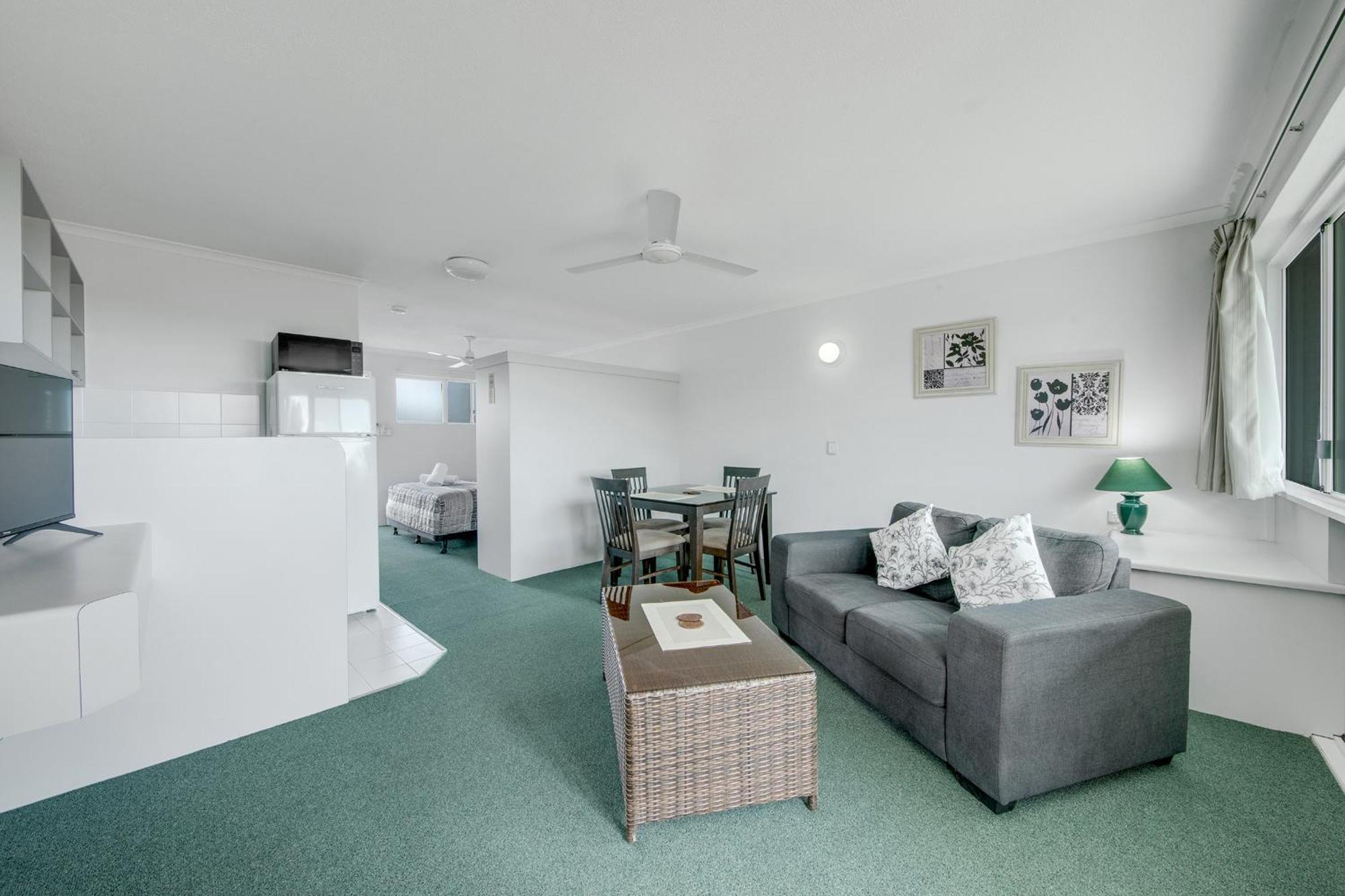 Reef Adventureland Motor Inn Tannum Sands Eksteriør billede